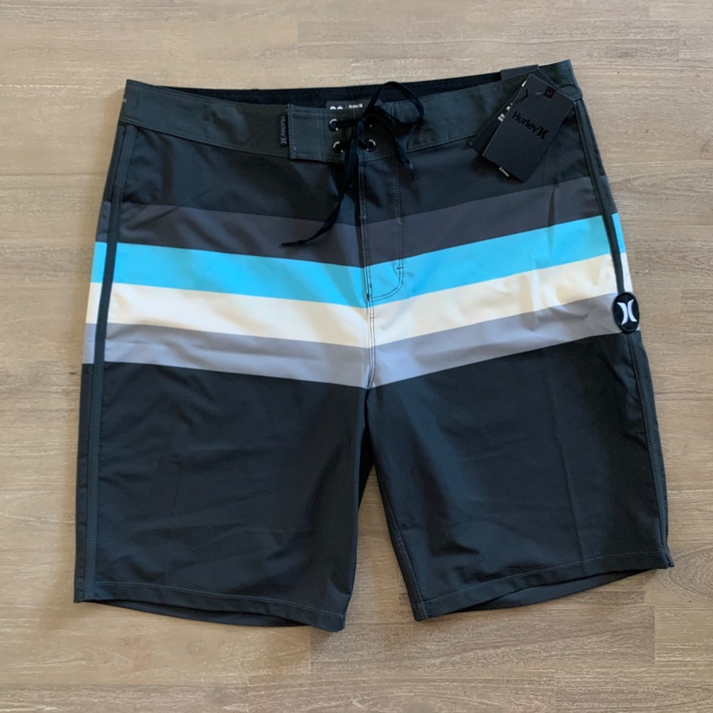 HURLEY PHANTOM JETTIES 20” BOARDSHORTS - Picture 2 of 7